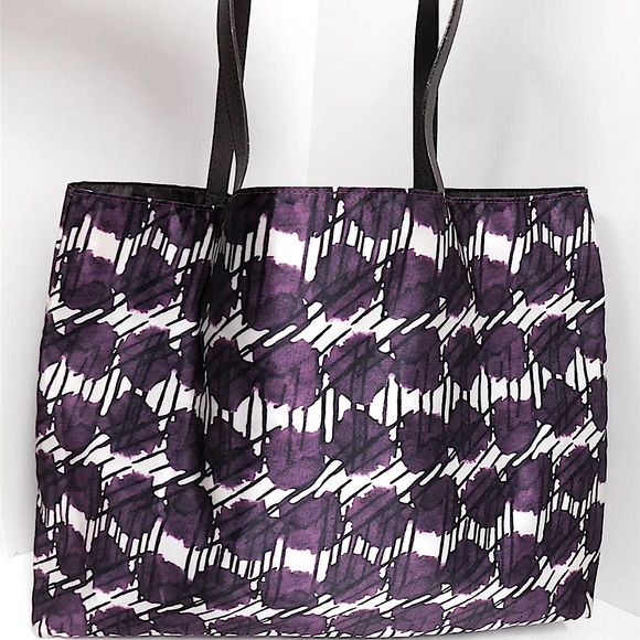 Henri Bendel Izak Girl Tote Bag NWOT - Picture 4 of 6